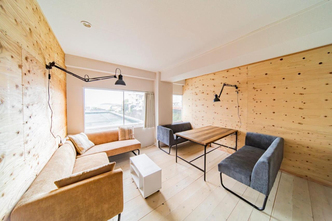 Artbar & Guesthouse Ennova Atami  Exterior foto